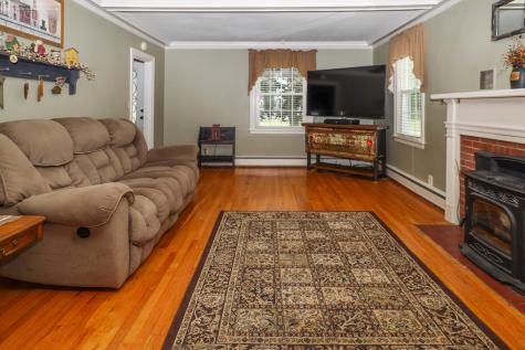 13 Brackett Street Dixfield ME 04224