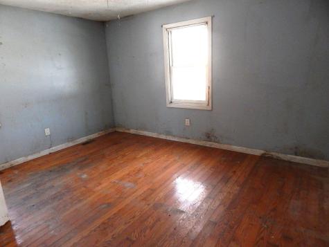 30 Hillcrest Street Gardiner ME 04345