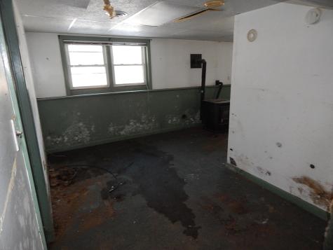 30 Hillcrest Street Gardiner ME 04345