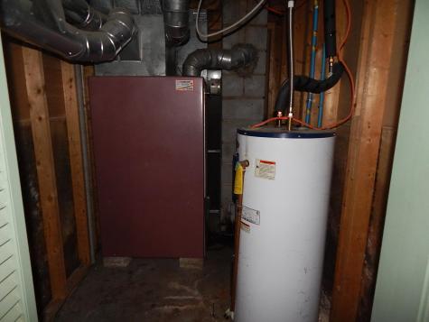 30 Hillcrest Street Gardiner ME 04345