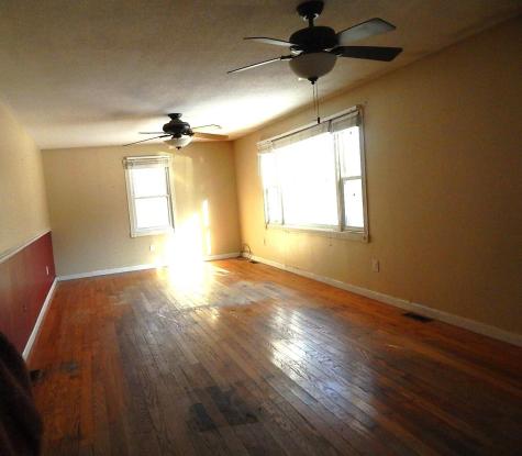 30 Hillcrest Street Gardiner ME 04345