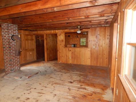 17 W Birch Lane Beaver Cove ME 04441