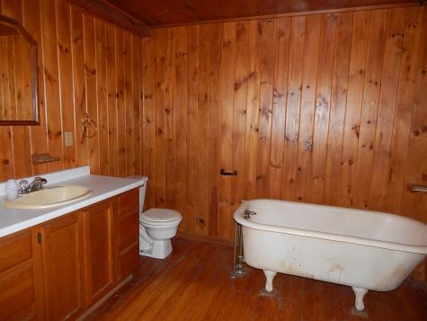 17 W Birch Lane Beaver Cove ME 04441