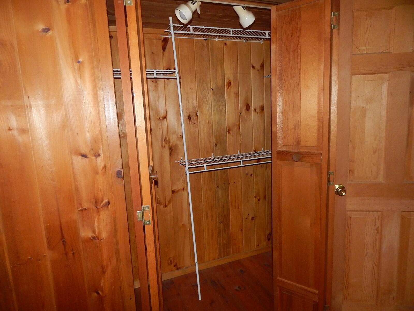 17 W Birch Lane Beaver Cove ME 04441