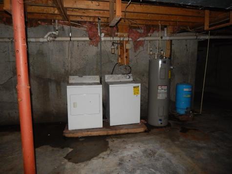 17 W Birch Lane Beaver Cove ME 04441