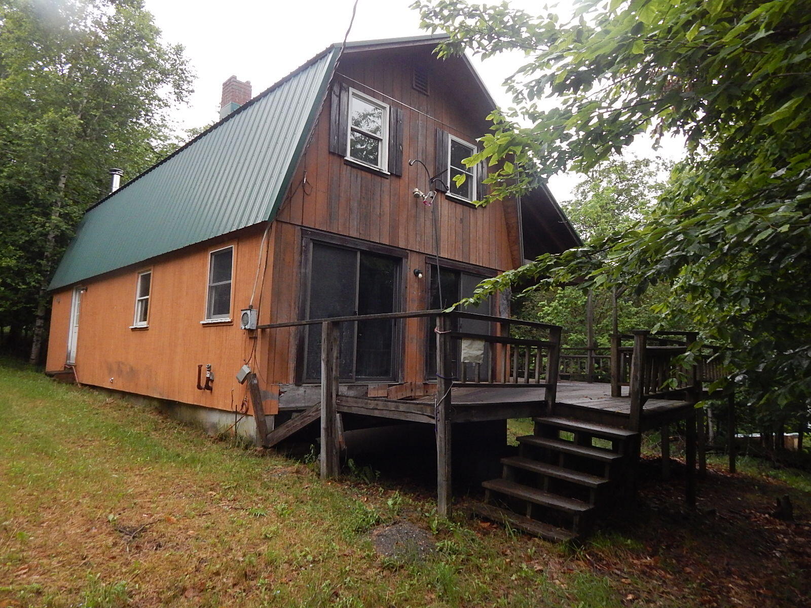 17 W Birch Lane Beaver Cove ME 04441