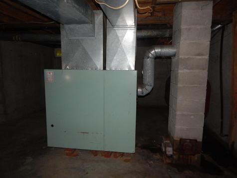 17 W Birch Lane Beaver Cove ME 04441