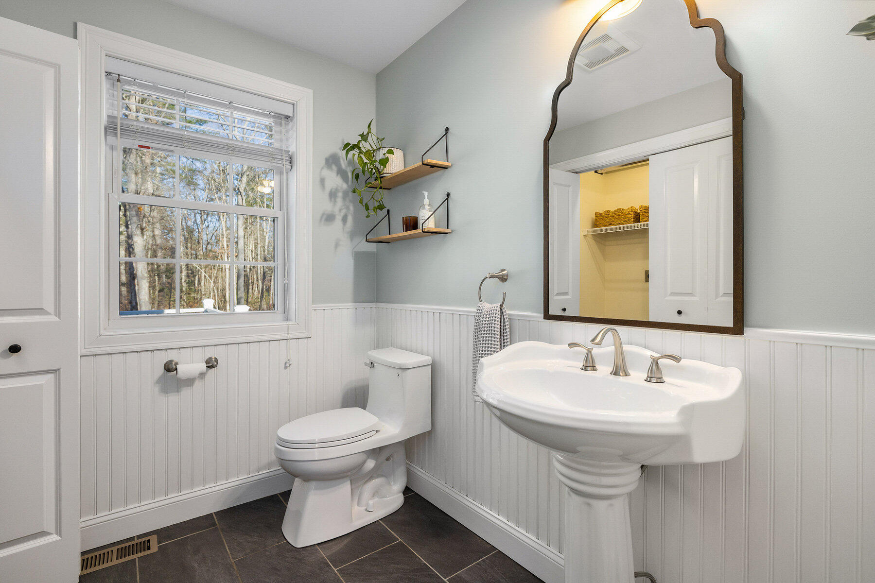 82 Stacy Lane Eliot ME 03903