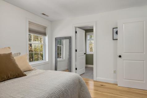 82 Stacy Lane Eliot ME 03903