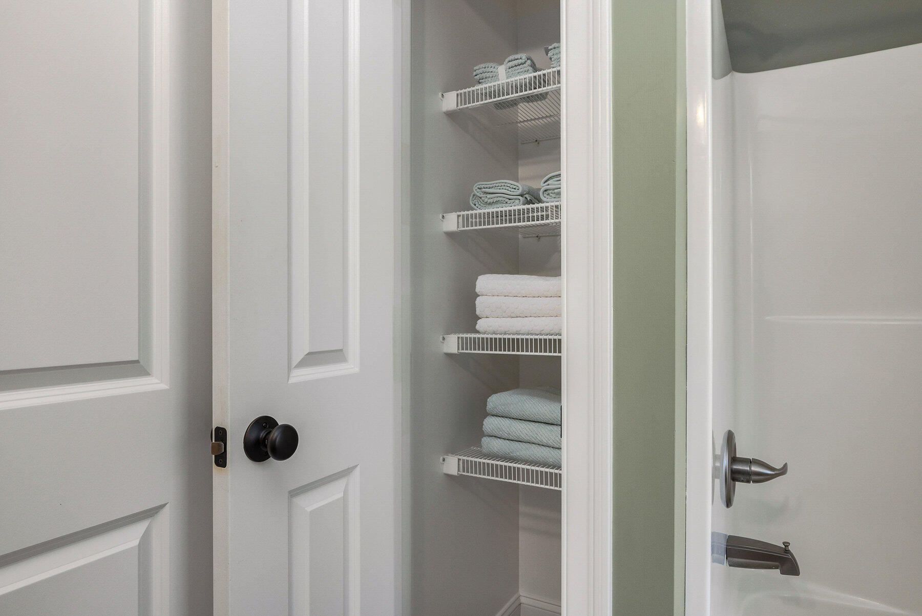 82 Stacy Lane Eliot ME 03903