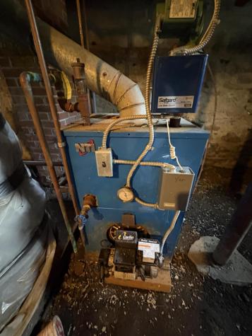 391 River Road Orrington ME 04474