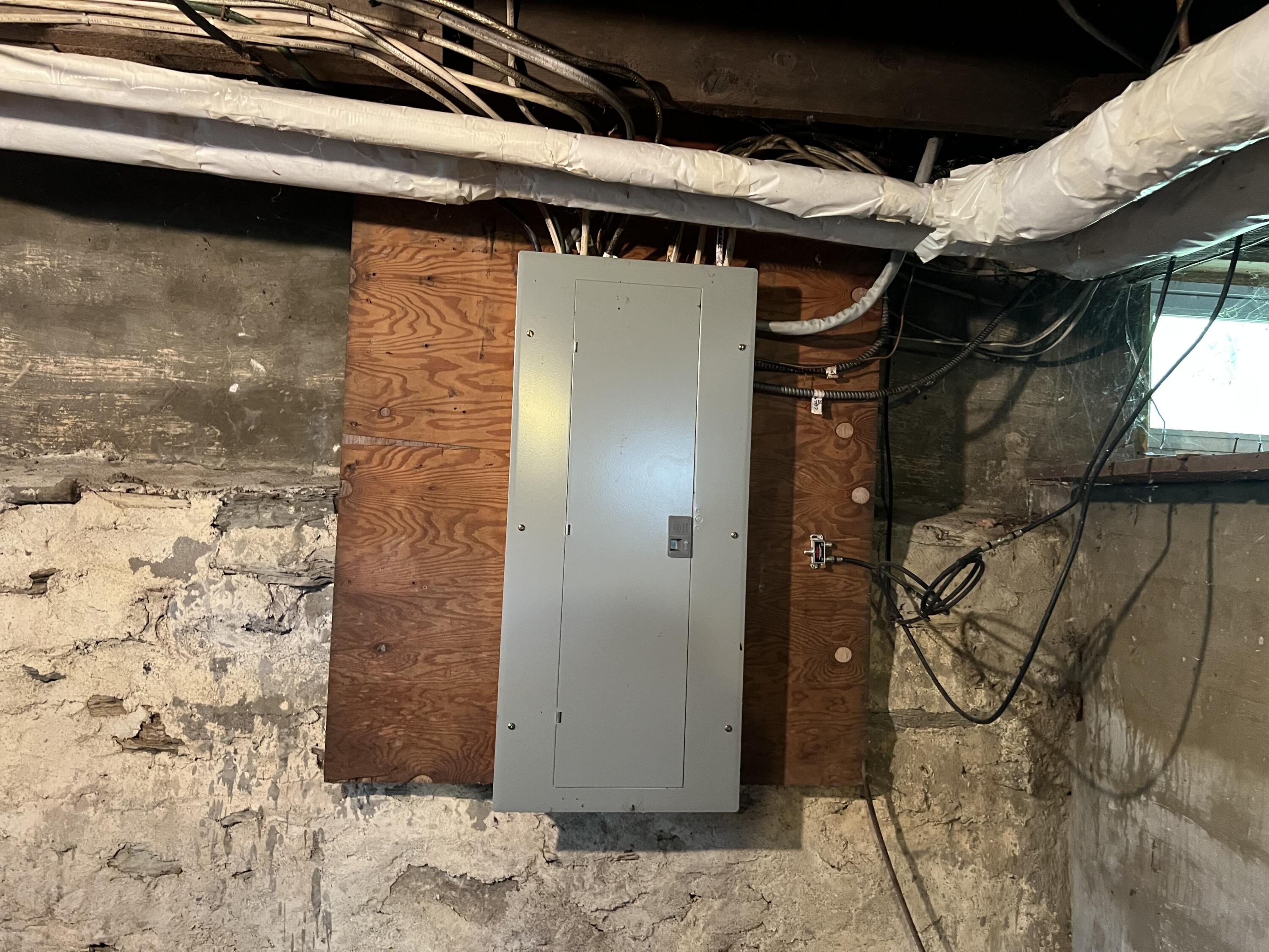 391 River Road Orrington ME 04474