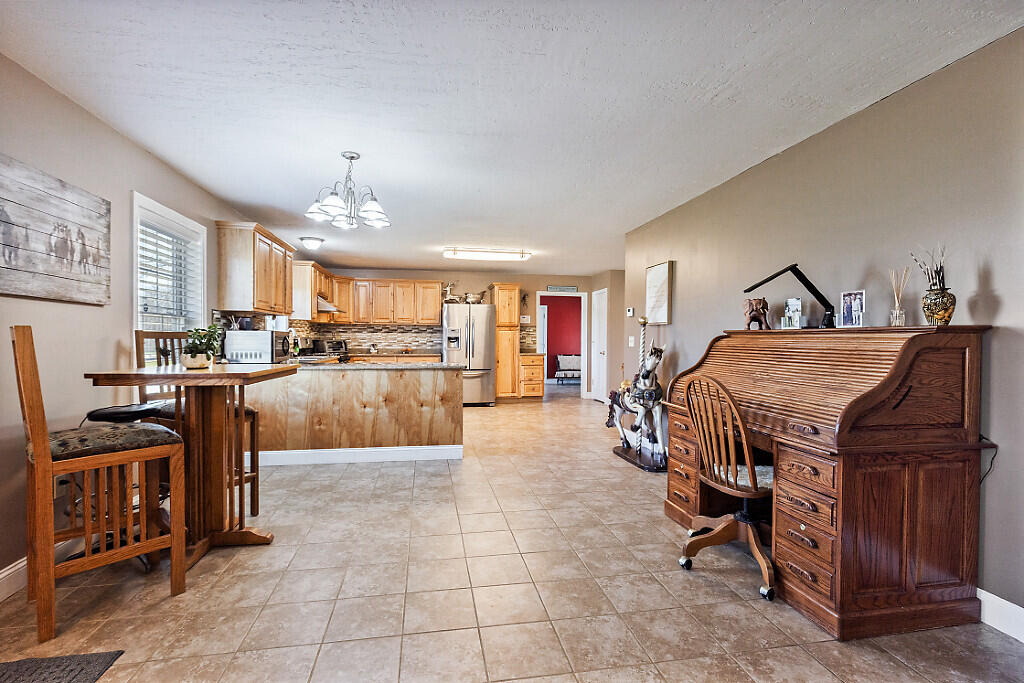 1391 Albion Road Winslow ME 04901