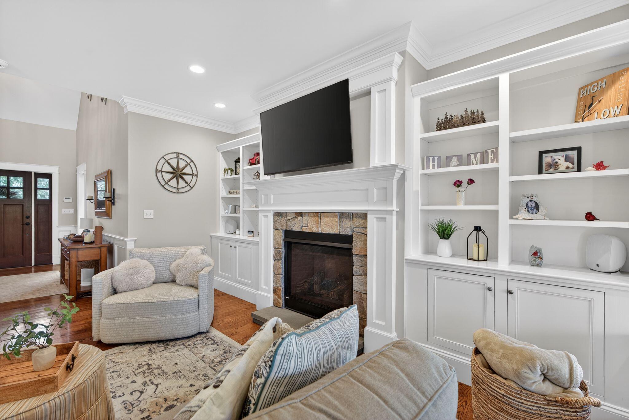 45 Old Farm Lane Eliot ME 03903