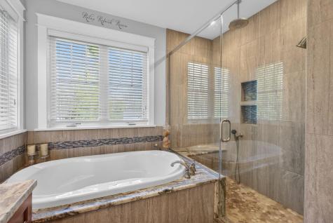 45 Old Farm Lane Eliot ME 03903