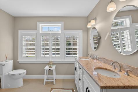 45 Old Farm Lane Eliot ME 03903