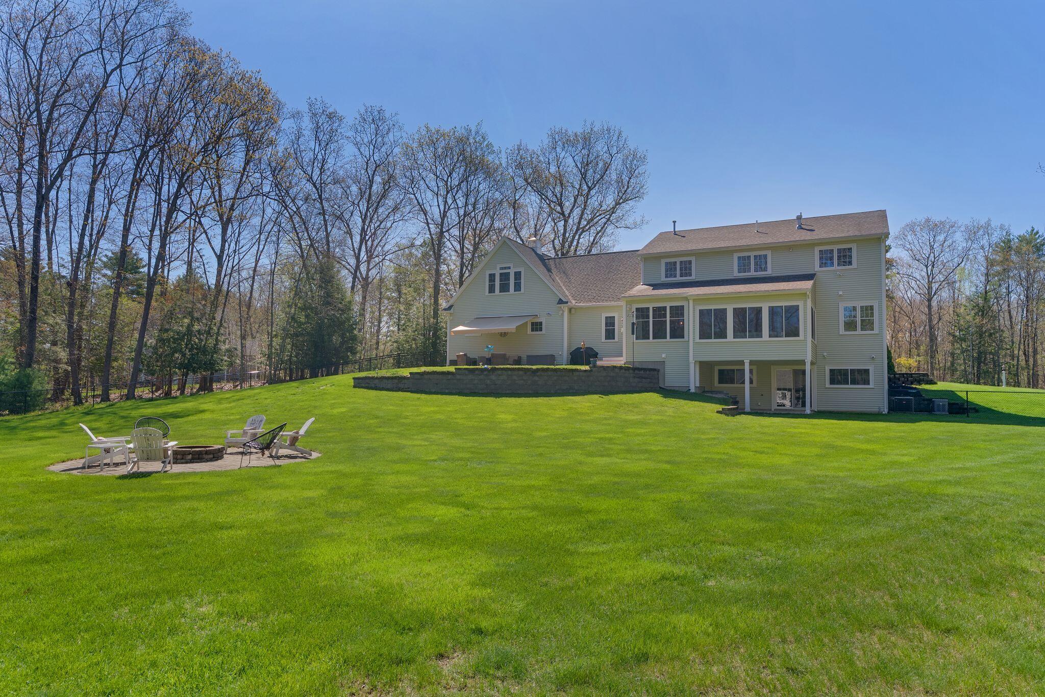 45 Old Farm Lane Eliot ME 03903