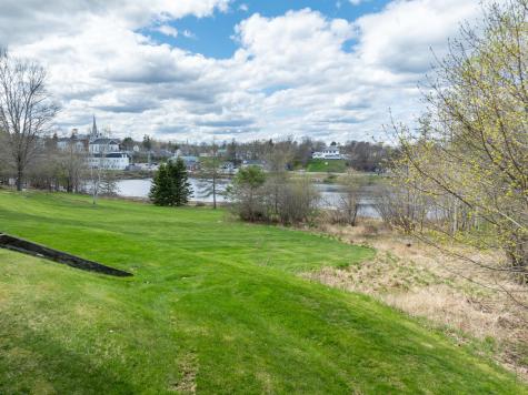 4 Elliot Street Machias ME 04654