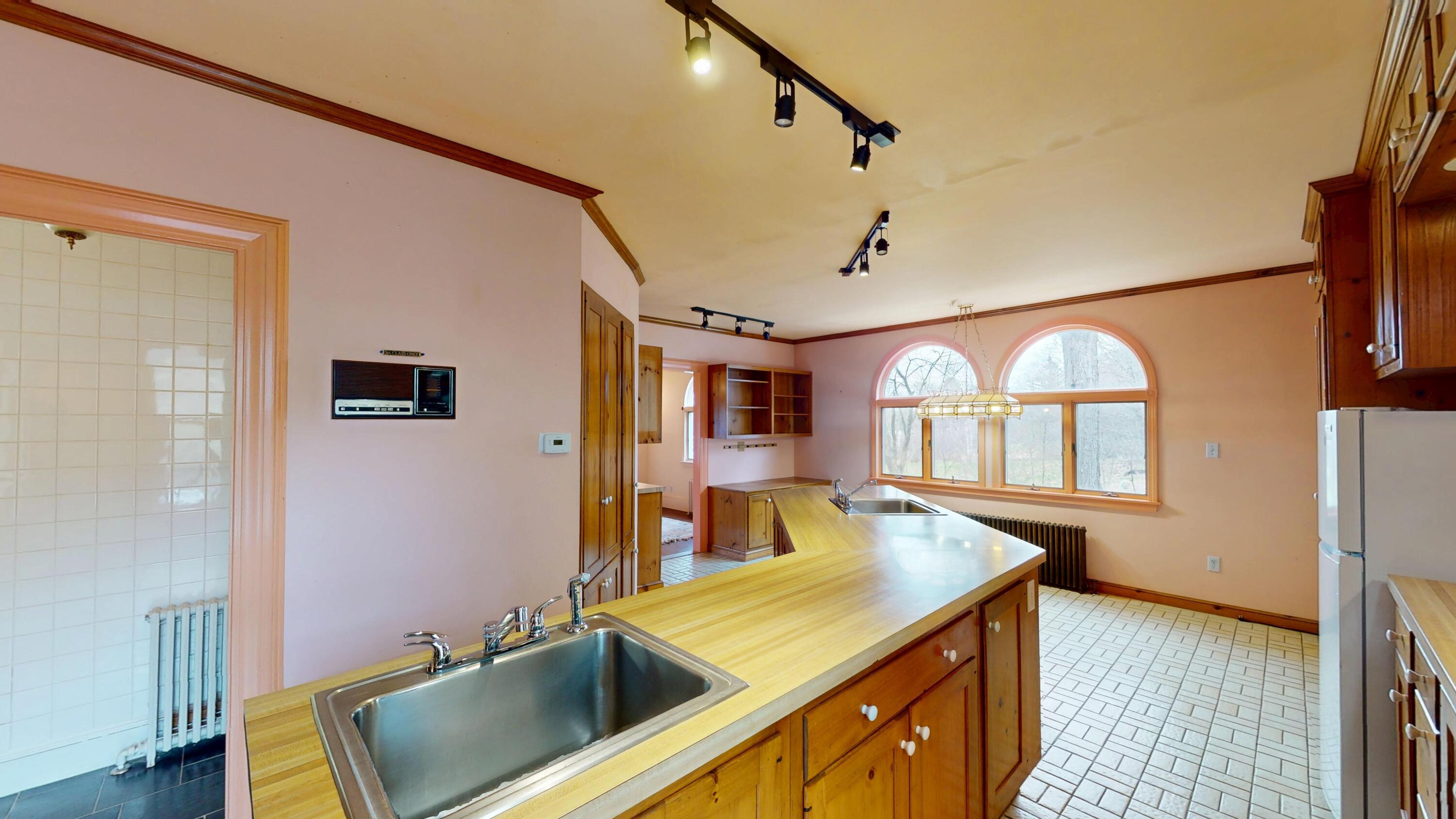 4 Elliot Street Machias ME 04654