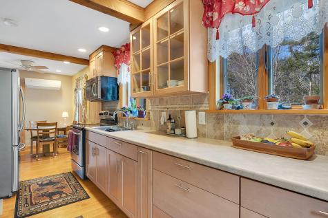 30 Elliott Way Waterford ME 04088