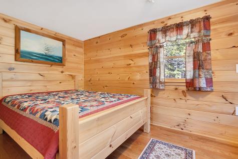 30 Elliott Way Waterford ME 04088