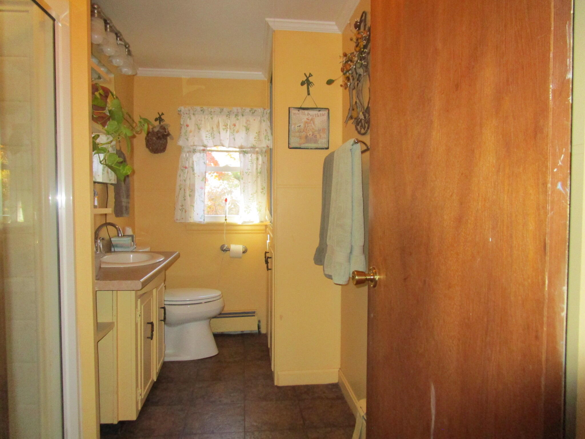 146 East Main Street Paris ME 04281