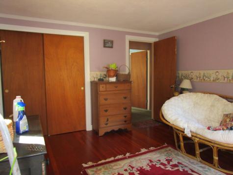 146 East Main Street Paris ME 04281