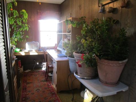 146 East Main Street Paris ME 04281