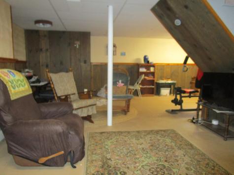 146 East Main Street Paris ME 04281