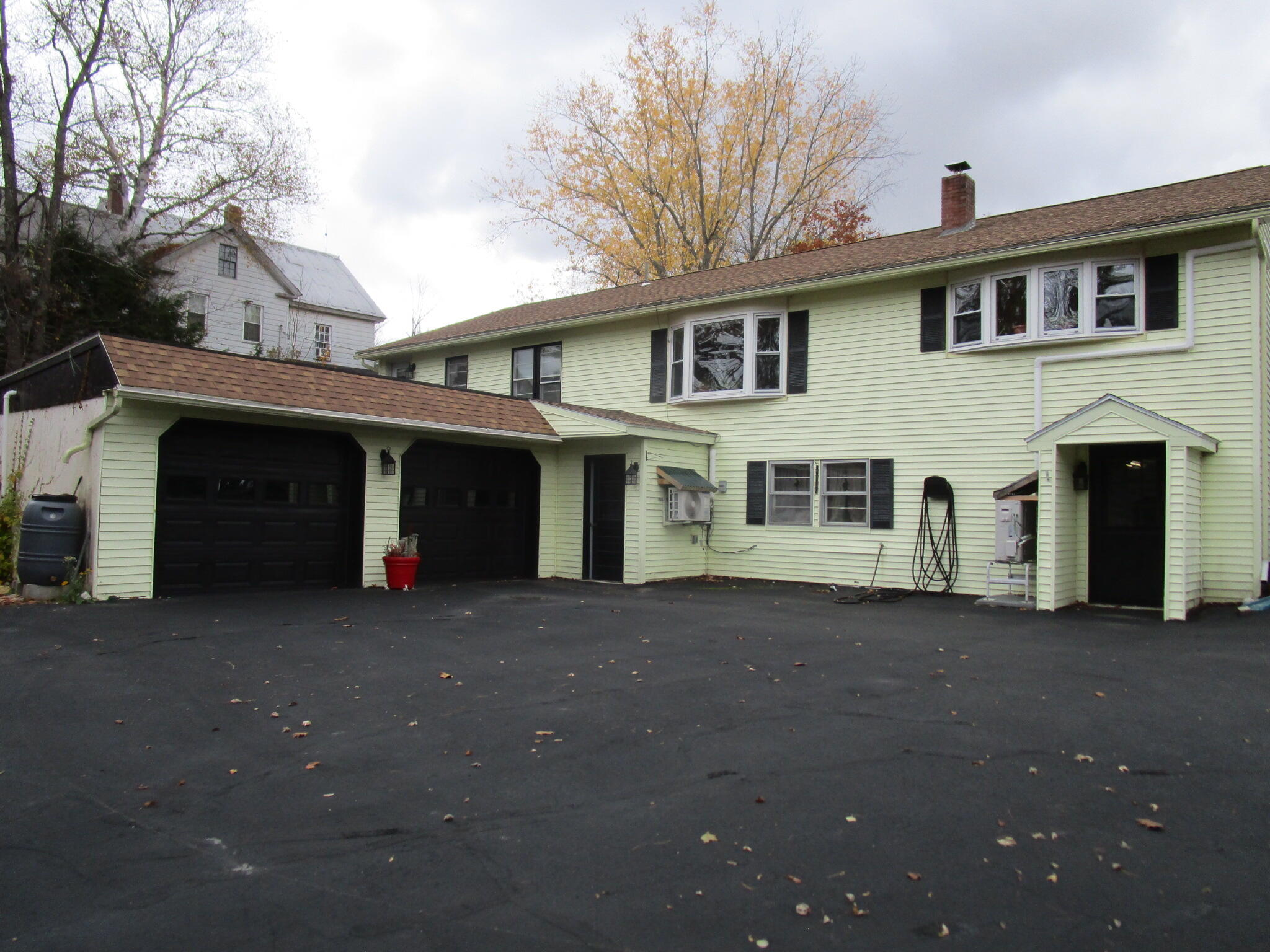 146 East Main Street Paris ME 04281