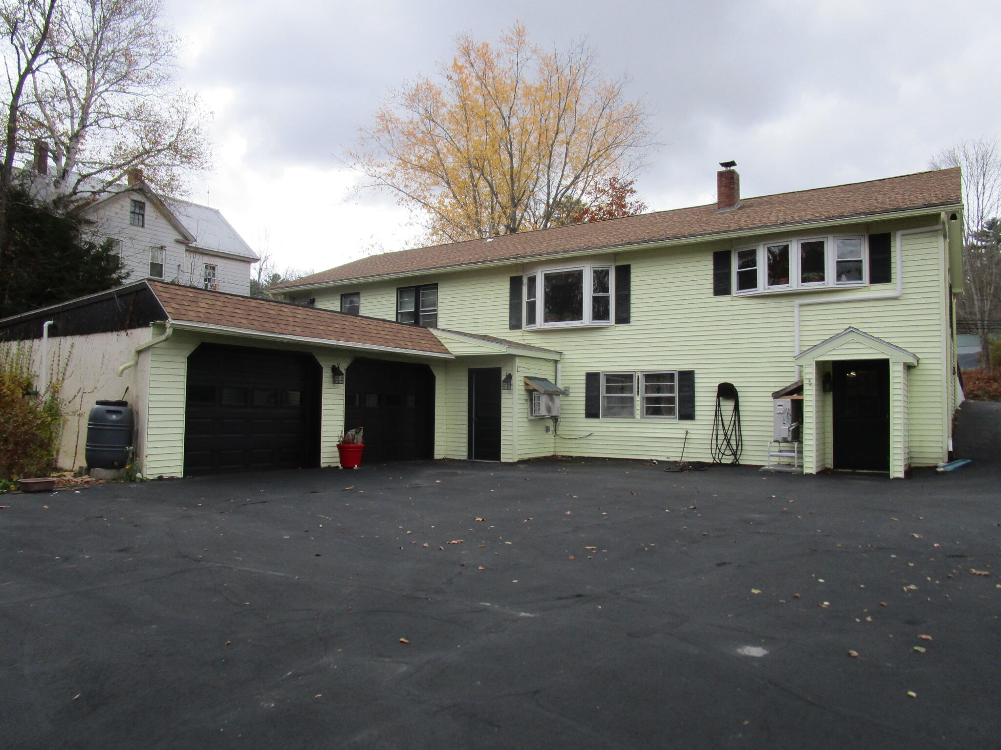 146 East Main Street Paris ME 04281