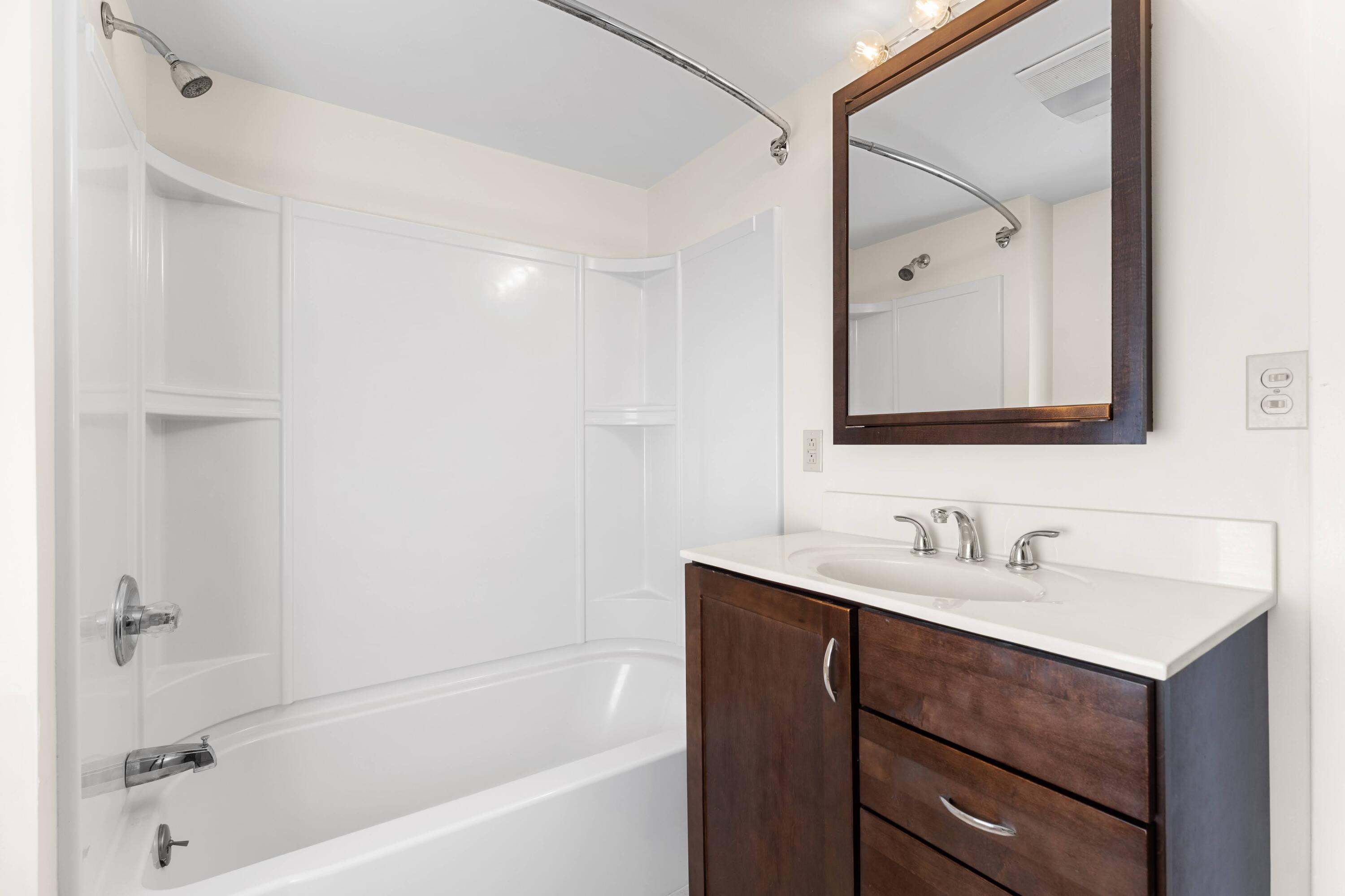 2798 N Belfast Avenue Augusta ME 04330