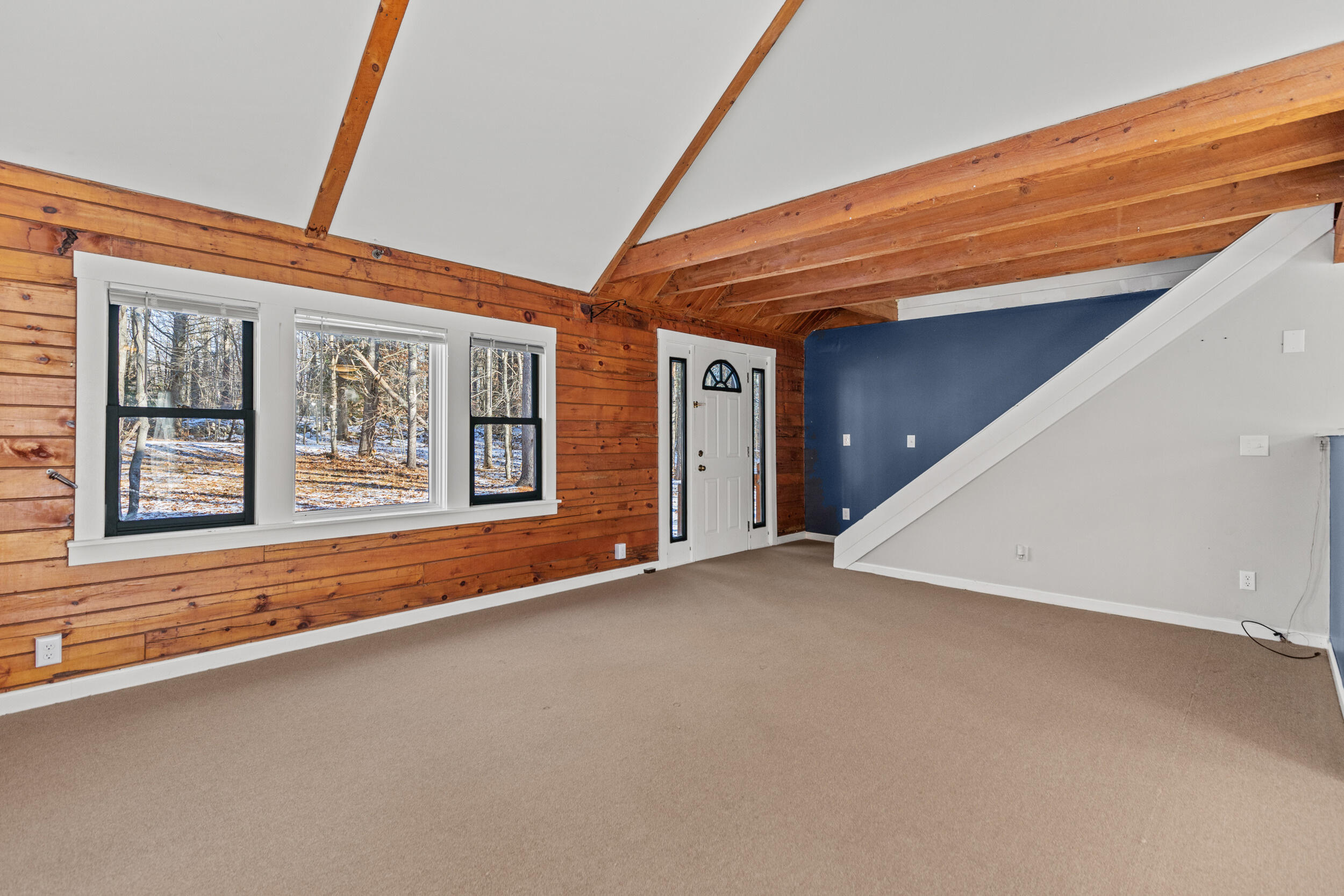 5 Inlet Point Road Raymond ME 04071