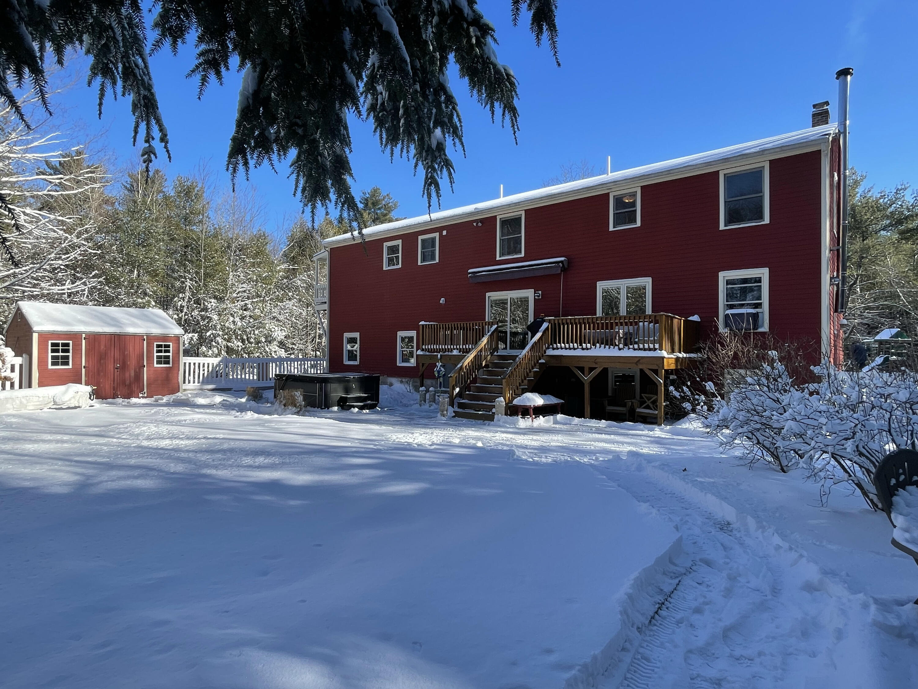 86 Fogg Road Buxton ME 04093