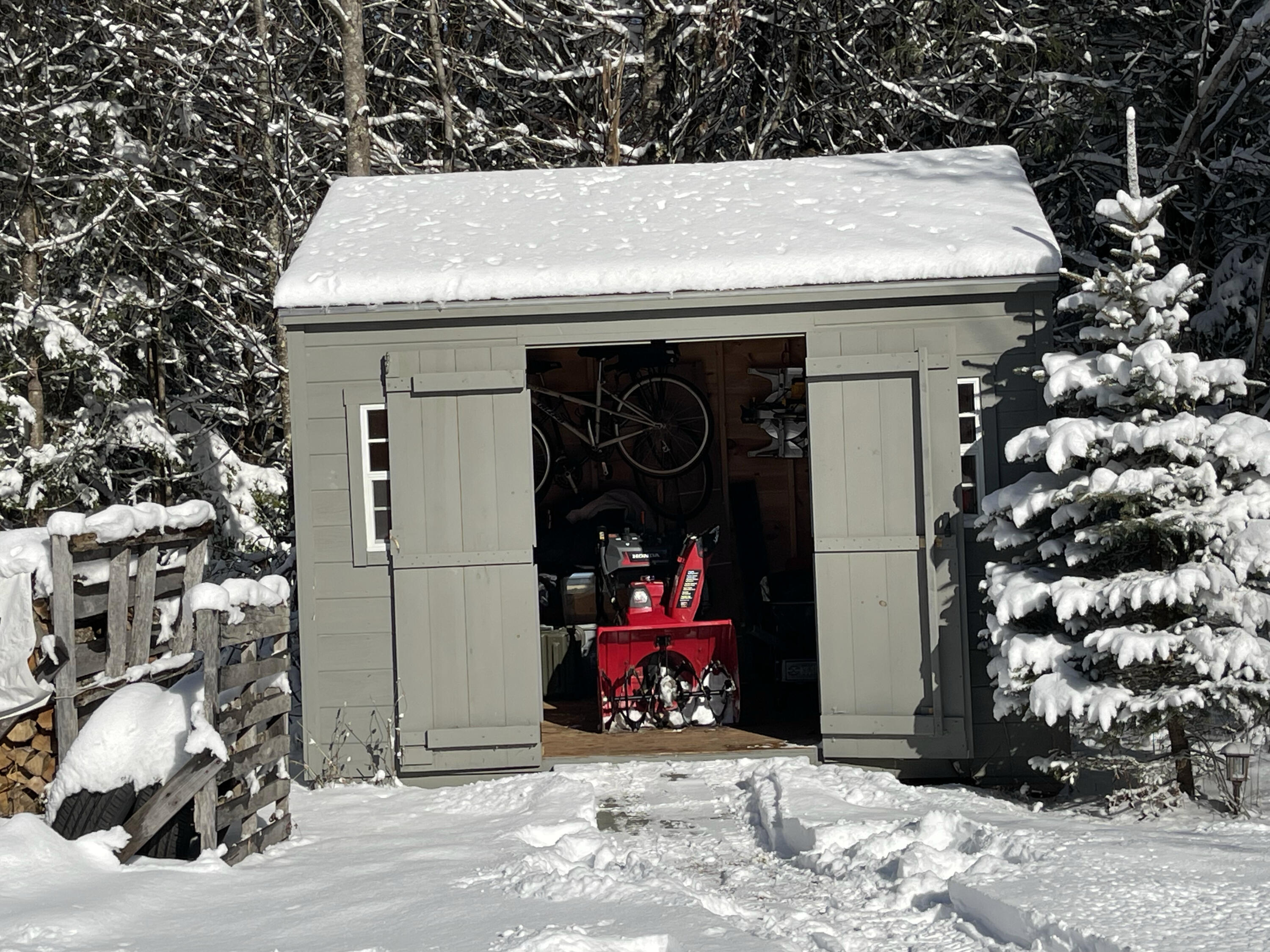 86 Fogg Road Buxton ME 04093