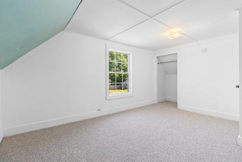 30 Admontem Avenue Rockland ME 04841