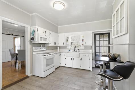 17 Grange Street Dover-foxcroft ME 04426