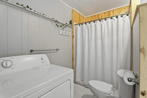 17 Grange Street Dover-foxcroft ME 04426