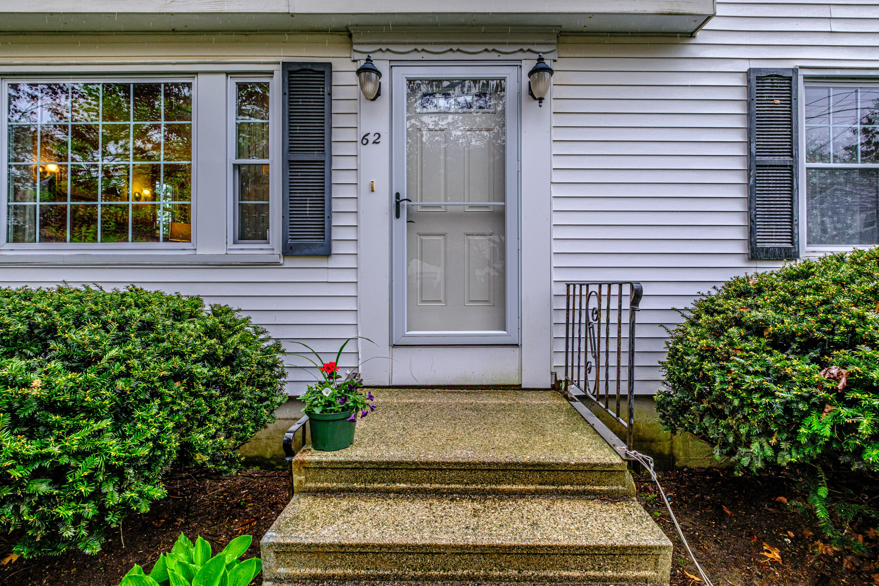 62 Plymouth Road South Portland ME 04106
