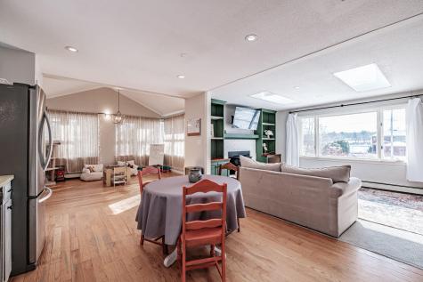 46 Ferry Lane Saco ME 04072