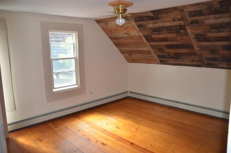 324 King Street Oxford ME 04270