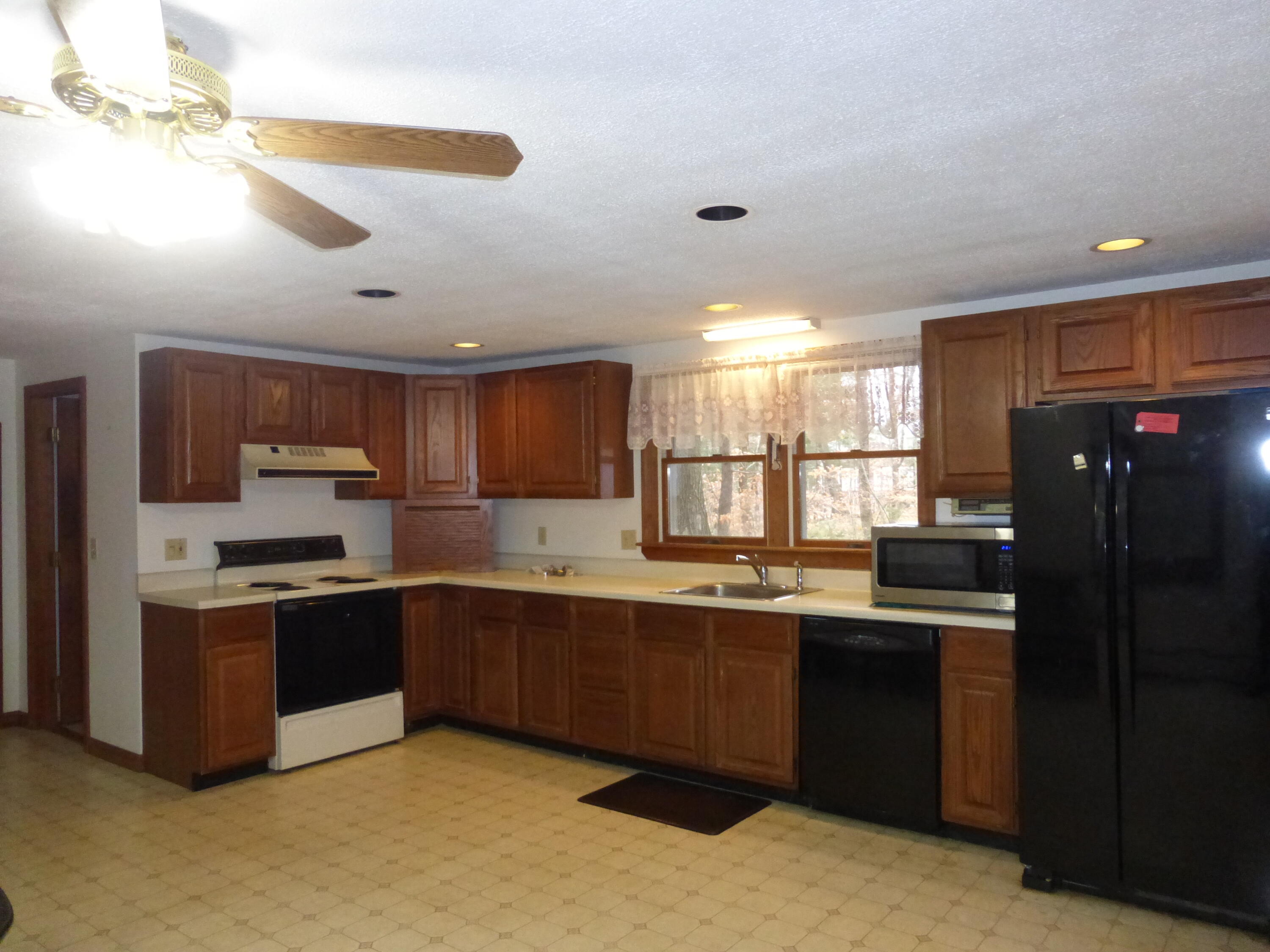 141 Lakewood Road Casco ME 04015