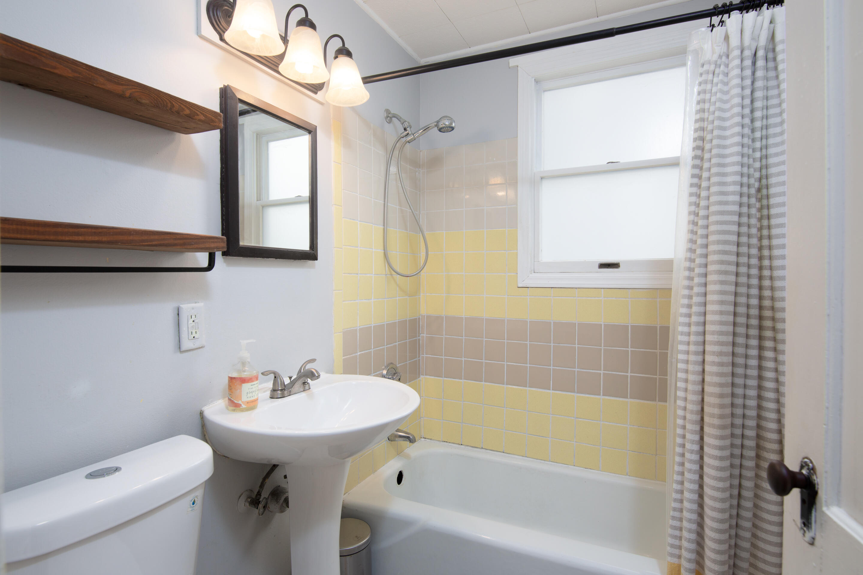 42 Buchanan Street South Portland ME 04106