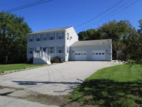 23 Autumn Lane Brewer ME 04412