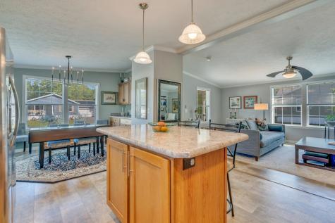 15 Rods Way Arundel ME 04046