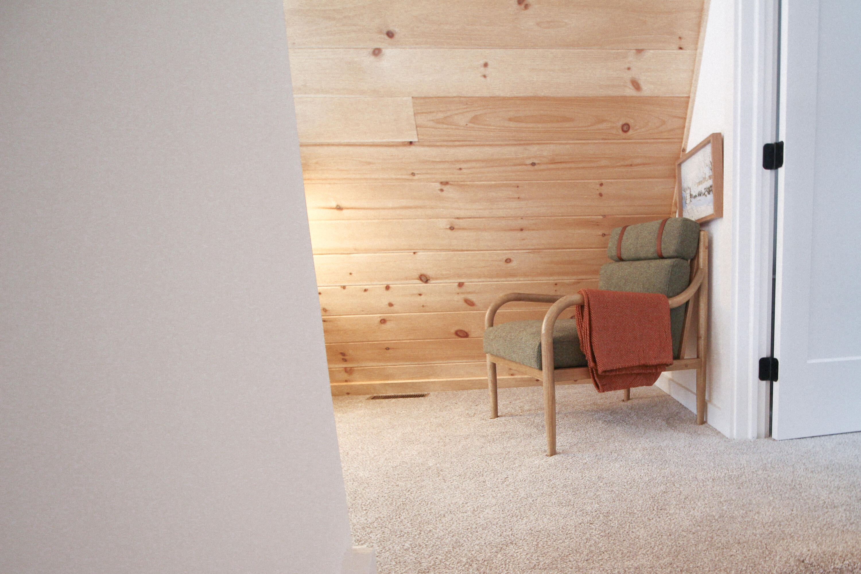 10 The Loop Road Dallas Plt ME 04970