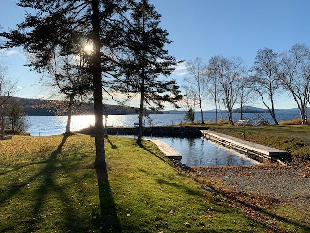 10 The Loop Road Dallas Plt ME 04970