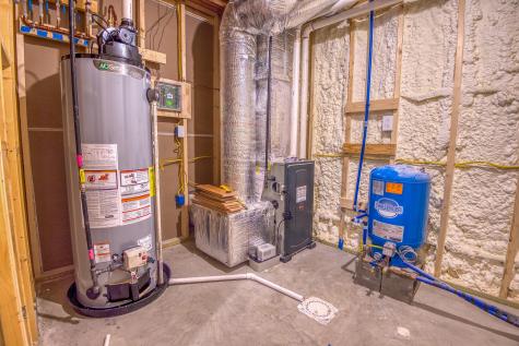 10 The Loop Road Dallas Plt ME 04970