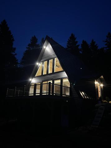 10 The Loop Road Dallas Plt ME 04970