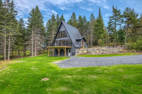 10 The Loop Road Dallas Plt ME 04970